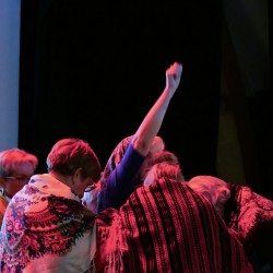 Teatr ze społecznością - O mnie/o tobie/o nas