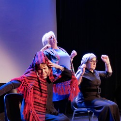Teatr ze społecznością - O mnie/o tobie/o nas